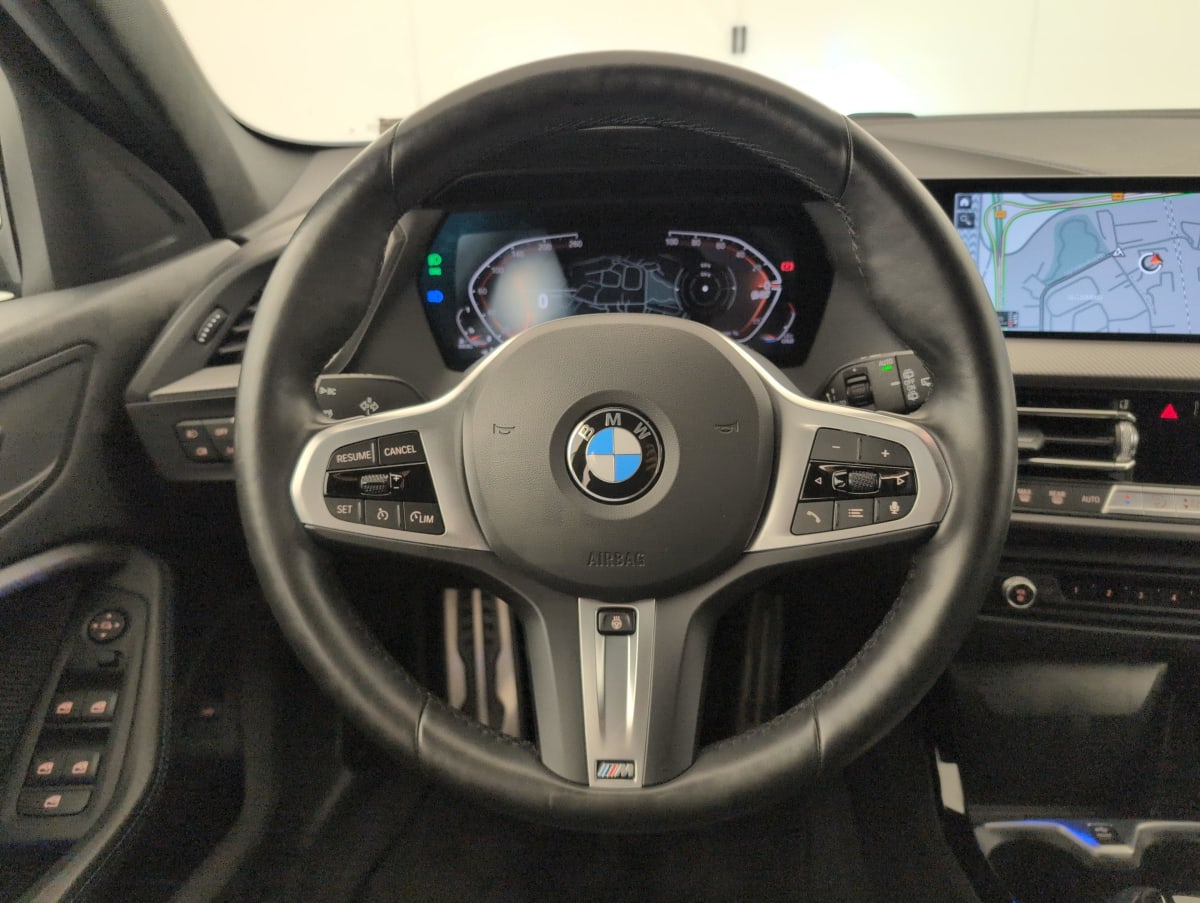 BMW Serie 1 F40 - Image 14