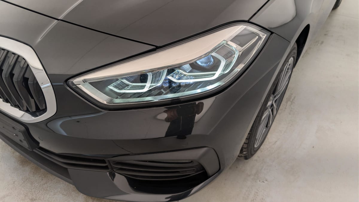 BMW Serie 1 F40 - Image 21