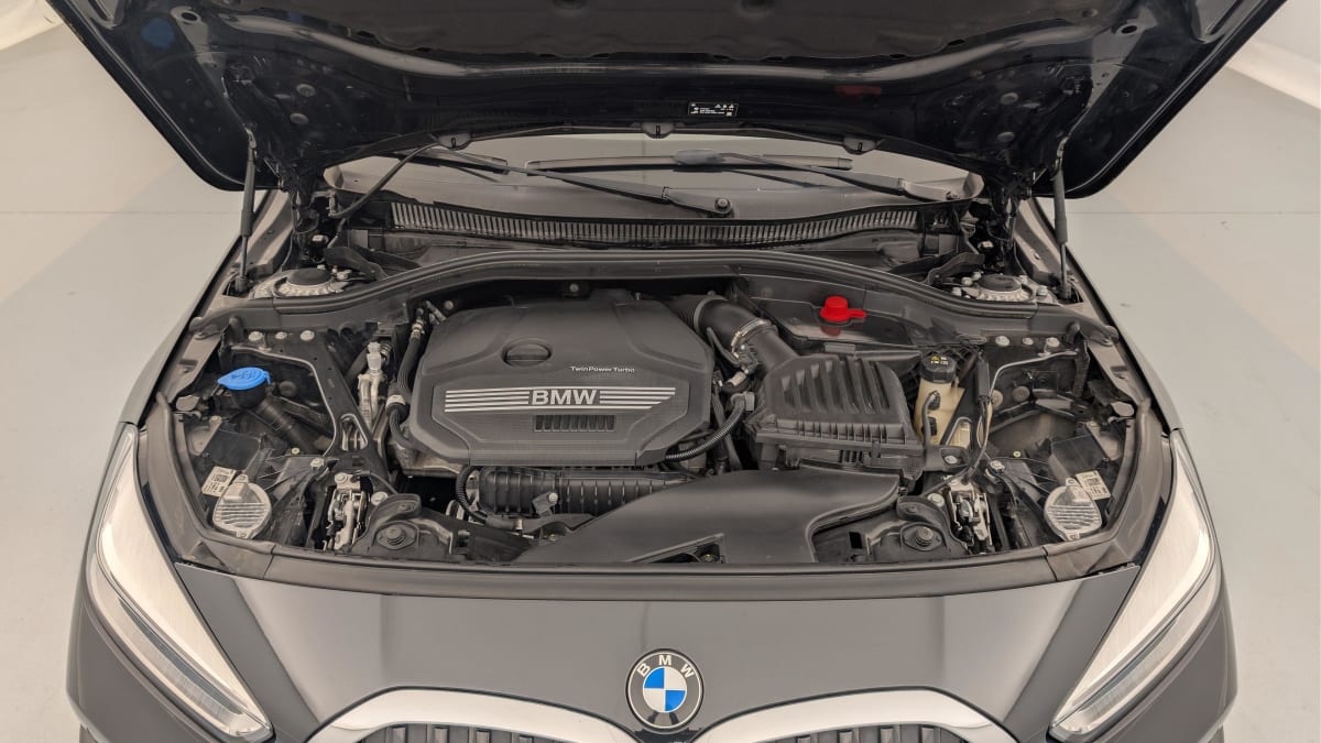 BMW Serie 1 F40 - Image 20
