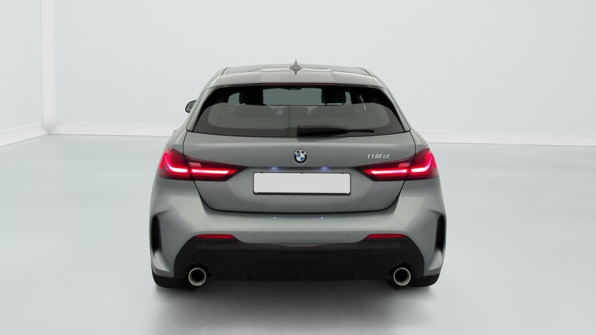BMW Serie 1 F40 - Image 6