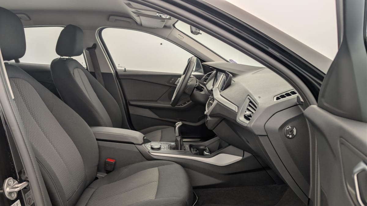 BMW Serie 1 F40 - Image 9