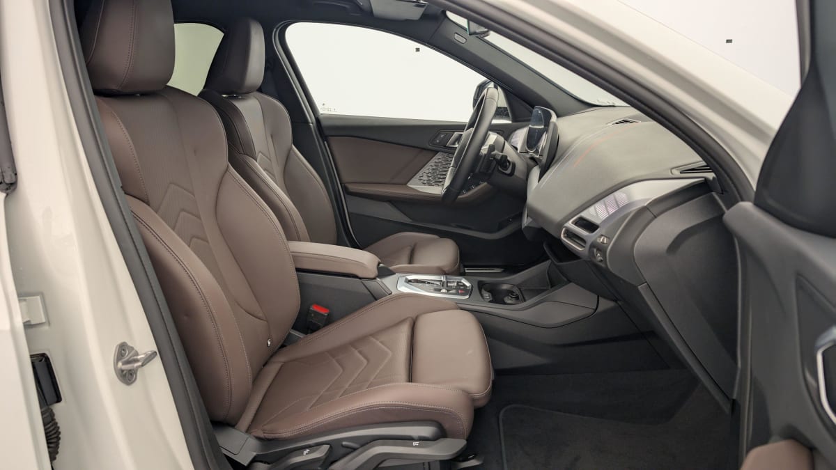 BMW SERIE 1 F70 120D 163 CH DKG7 M SPORT