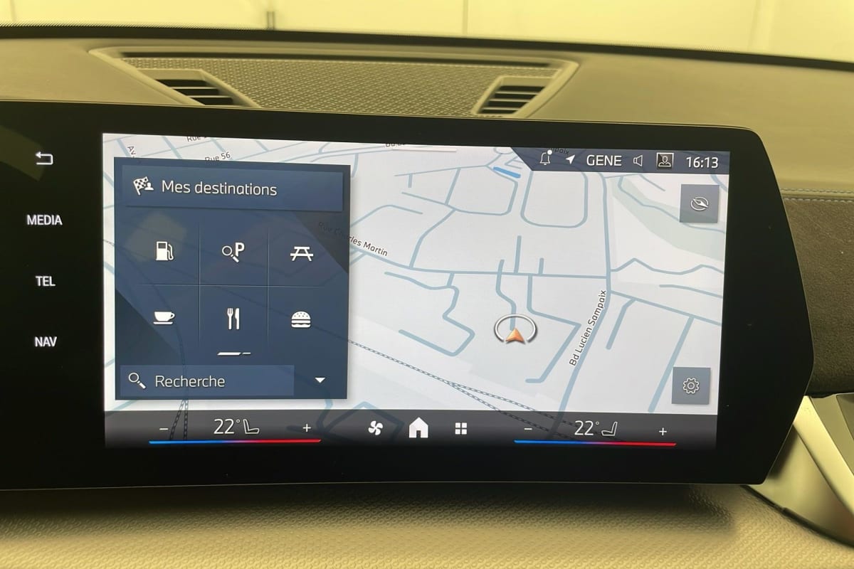 BMW X1 U11 - Image 17