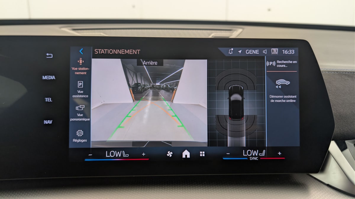BMW X1 U11 - Image 19