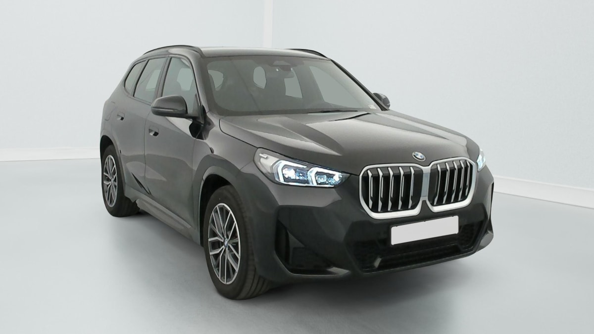 BMW X1 U11