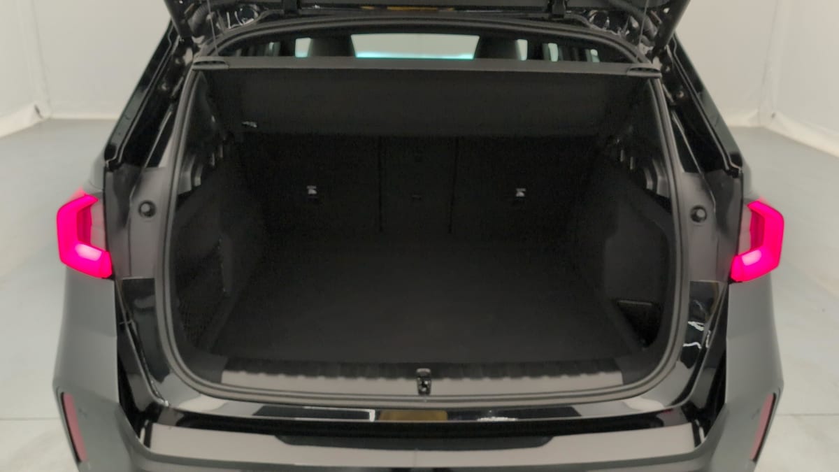 BMW X1 U11 - Image 11