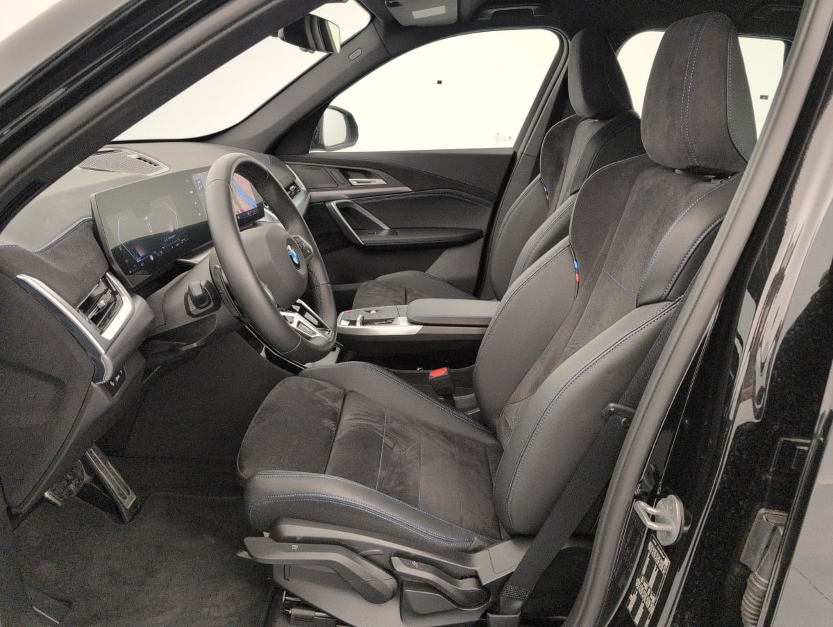 BMW X1 U11 - Image 16
