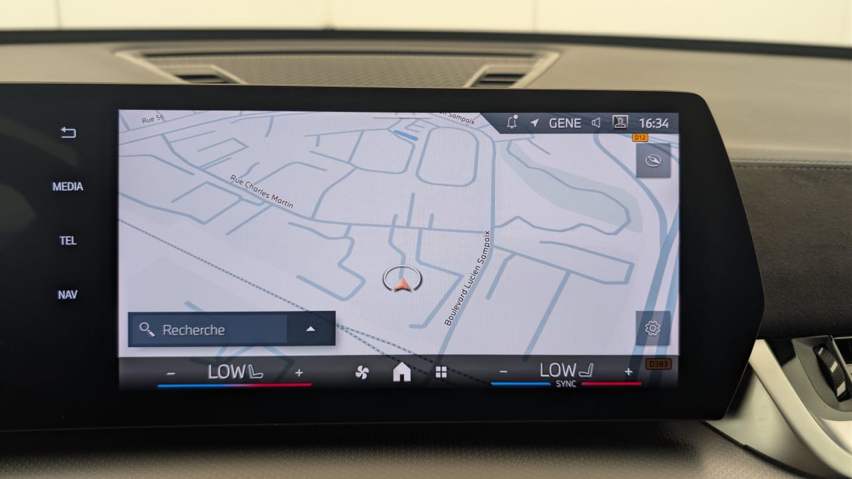 BMW X1 U11 - Image 18