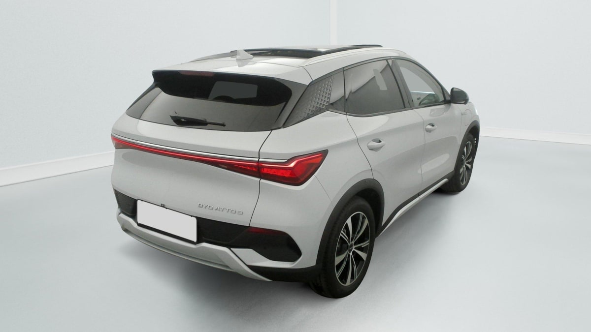 BYD ATTO 3 60 5 KWH 204 CH DESIGN