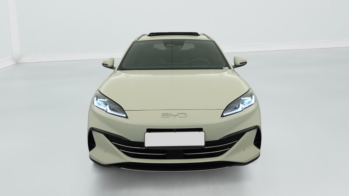 BYD SEAL 6 TOURING - Image 2