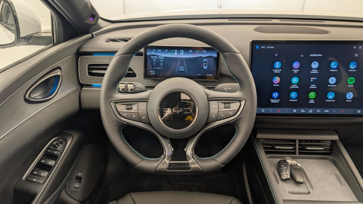 BYD SEAL 6 TOURING - Image 14