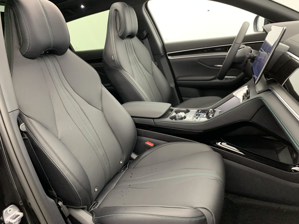 BYD SEAL U - Image 35