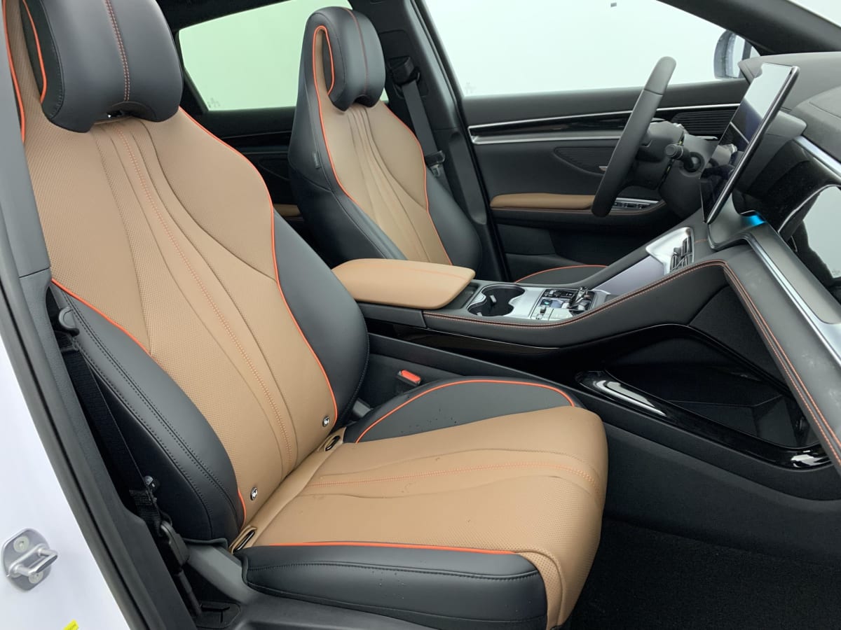 BYD SEAL U - Image 9