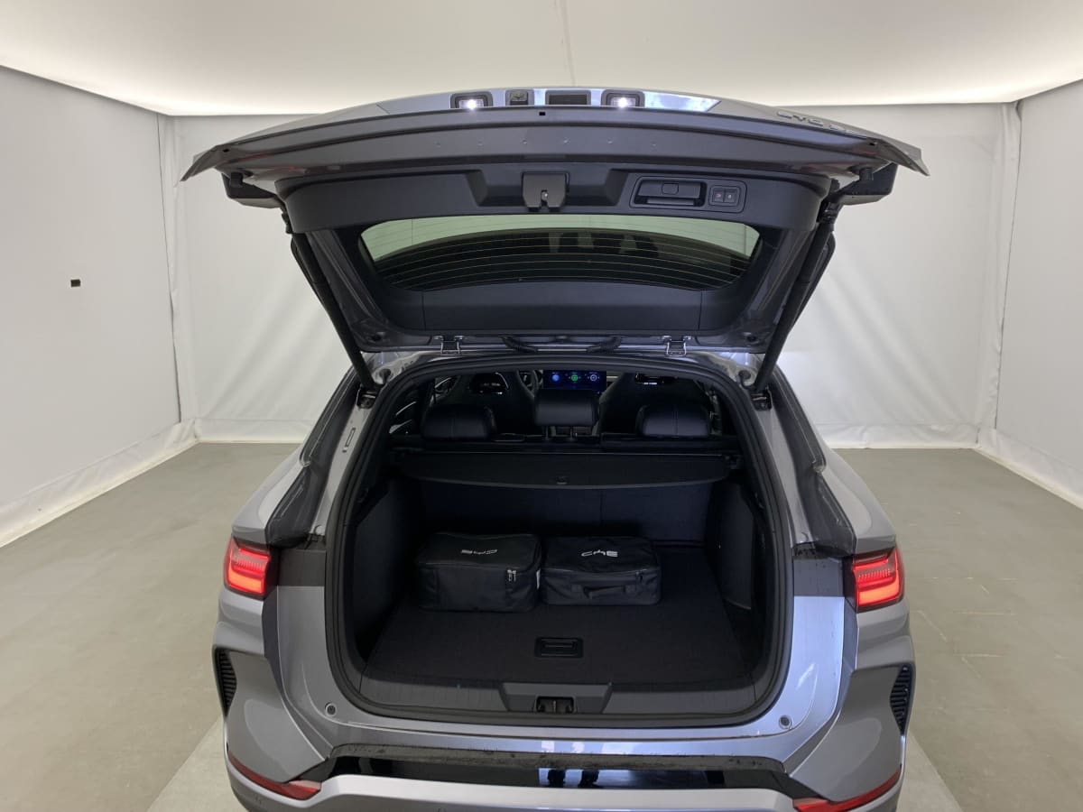 BYD SEAL U - Image 12