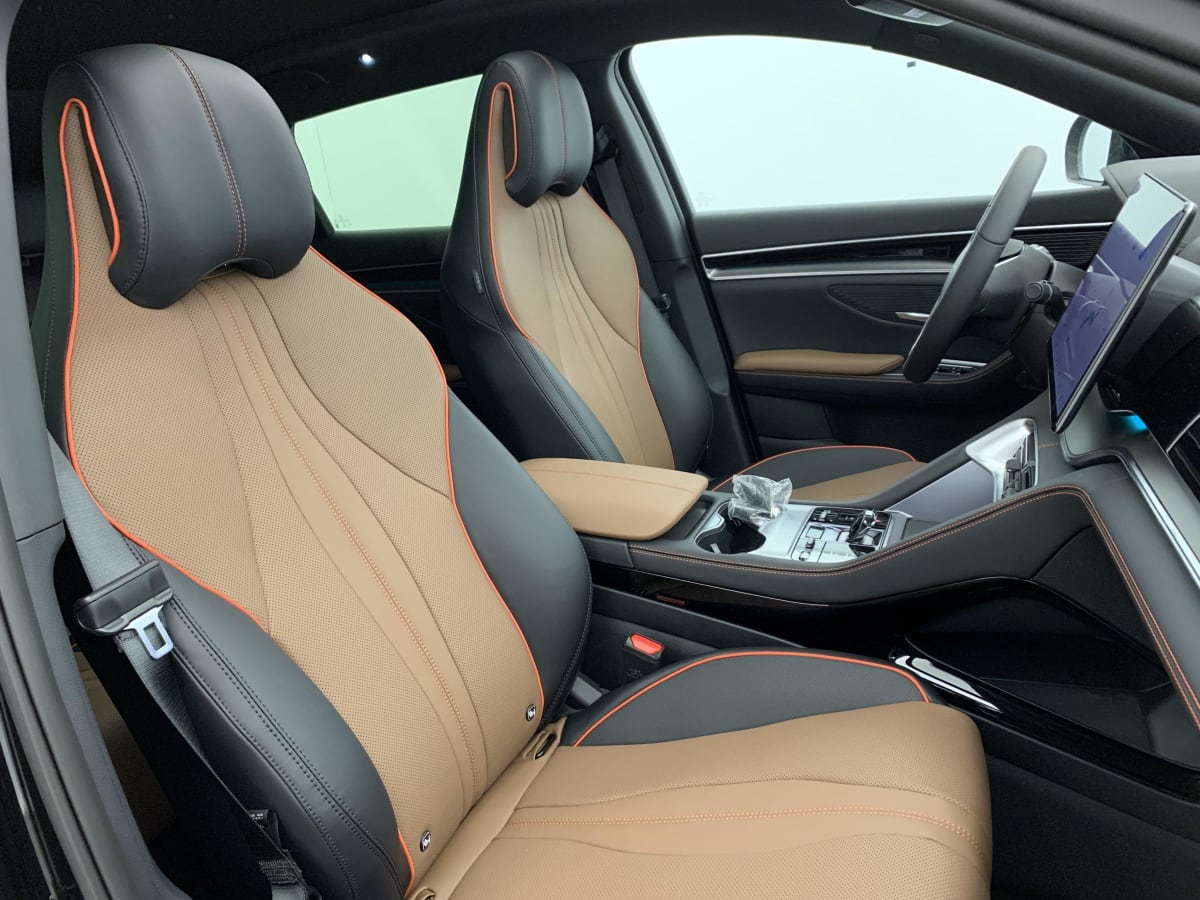 BYD SEAL U - Image 9