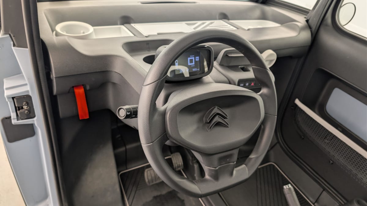 Citroën AMI - Image 13