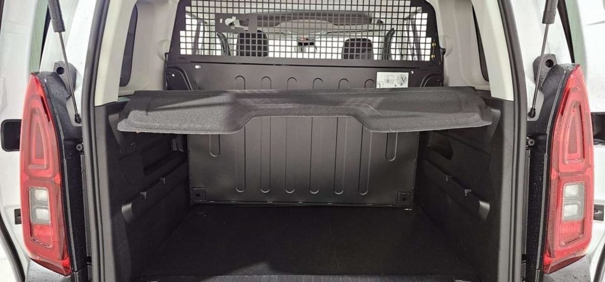 CITROEN BERLINGO BERLINGO TAILLE M HDI 130 EAT8 MAX N1