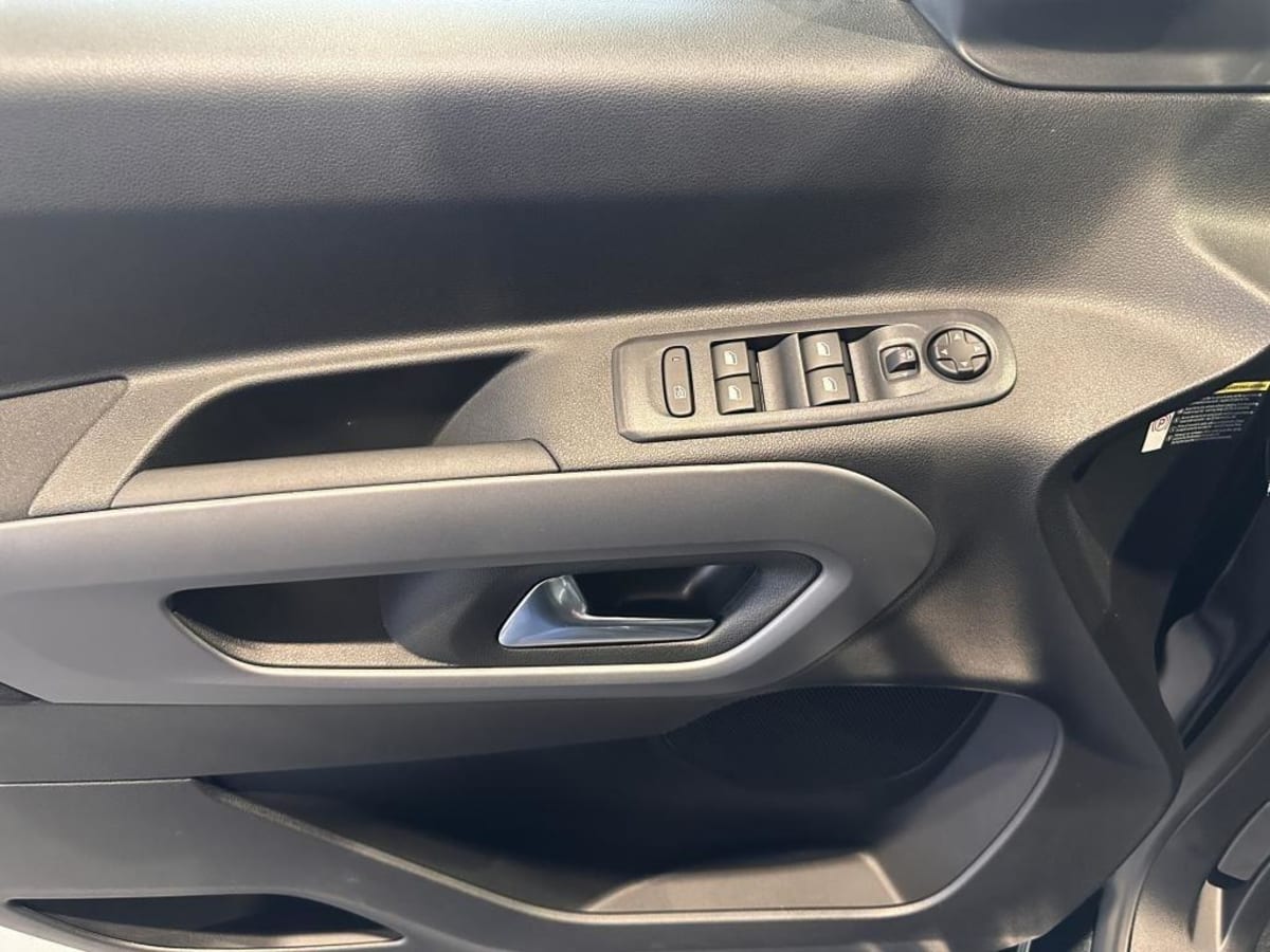 CITROEN BERLINGO BERLINGO TAILLE M HDI 130 EAT8 MAX