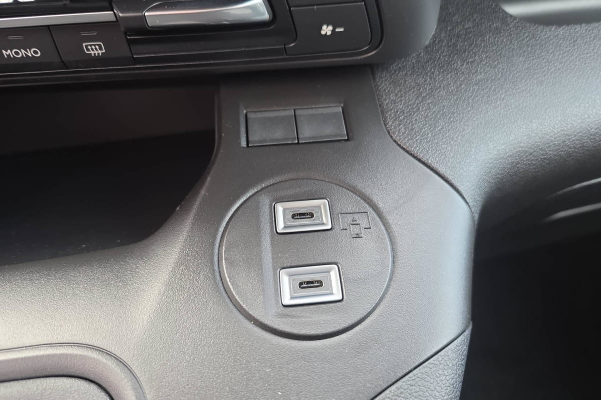 Citroën BERLINGO CABINE APPROFONDIE - Image 18