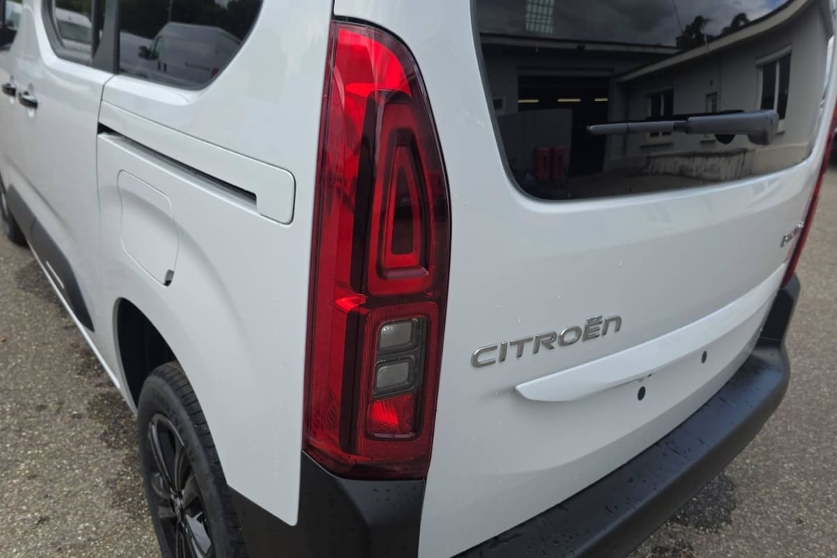 Citroën BERLINGO CABINE APPROFONDIE - Image 22