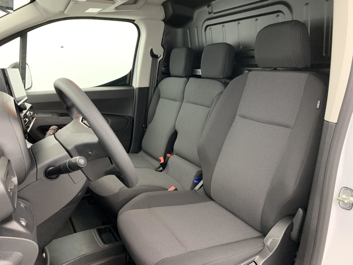 Citroën BERLINGO VAN - Image 21