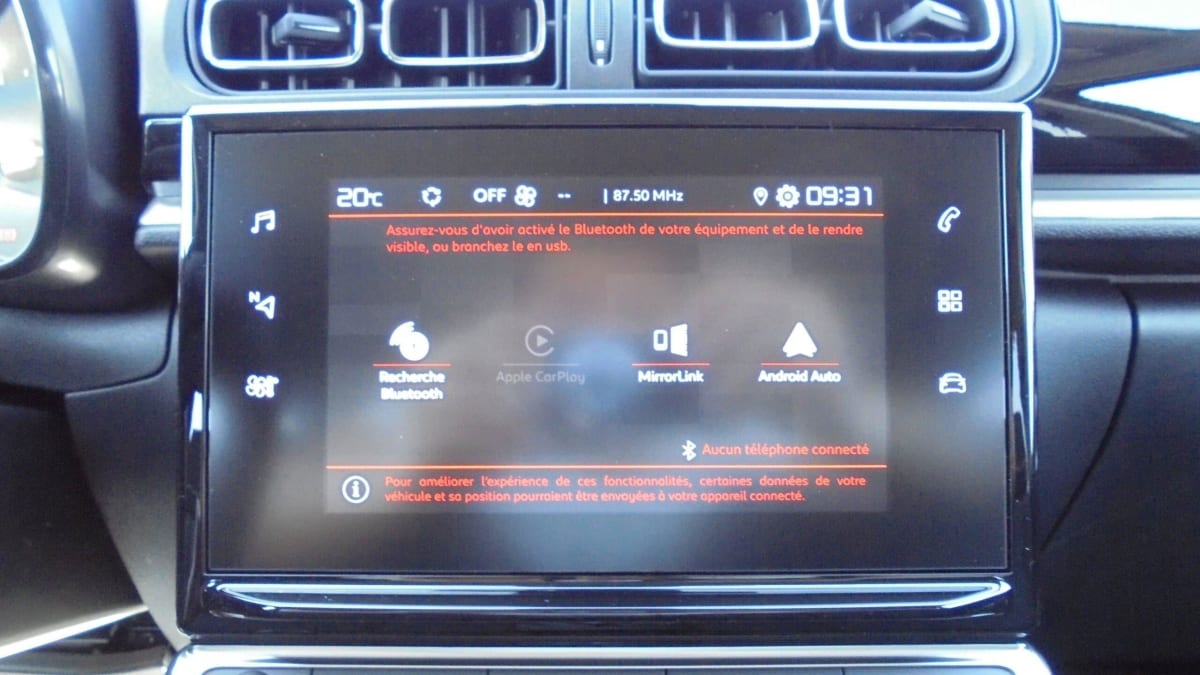 CITROEN C3 PURETECH 83 BVM5 SHINE