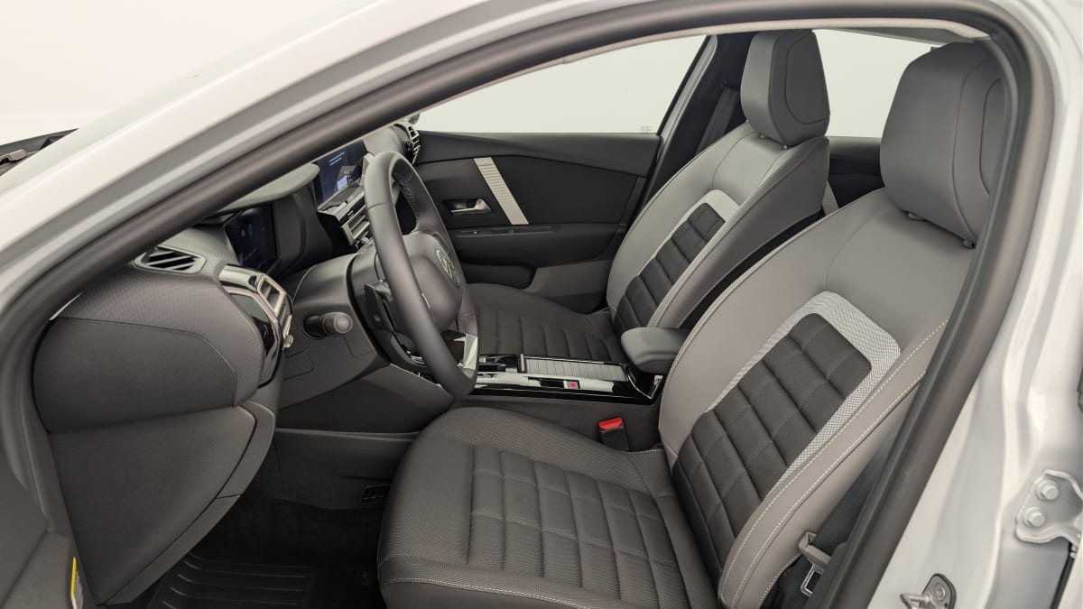 Citroën C4 - Image 16