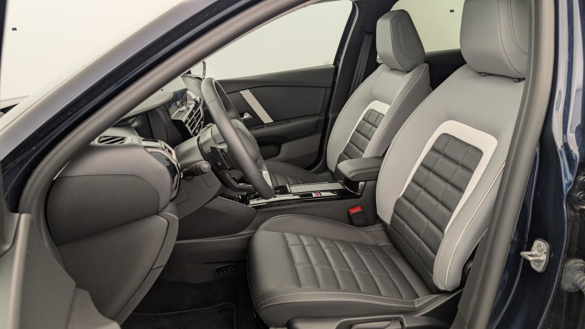 Citroën C4 - Image 16