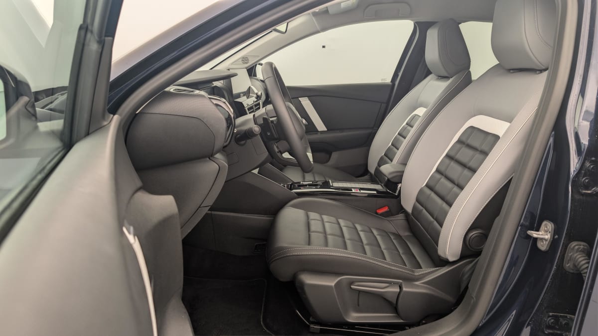 Citroën C4 - Image 16