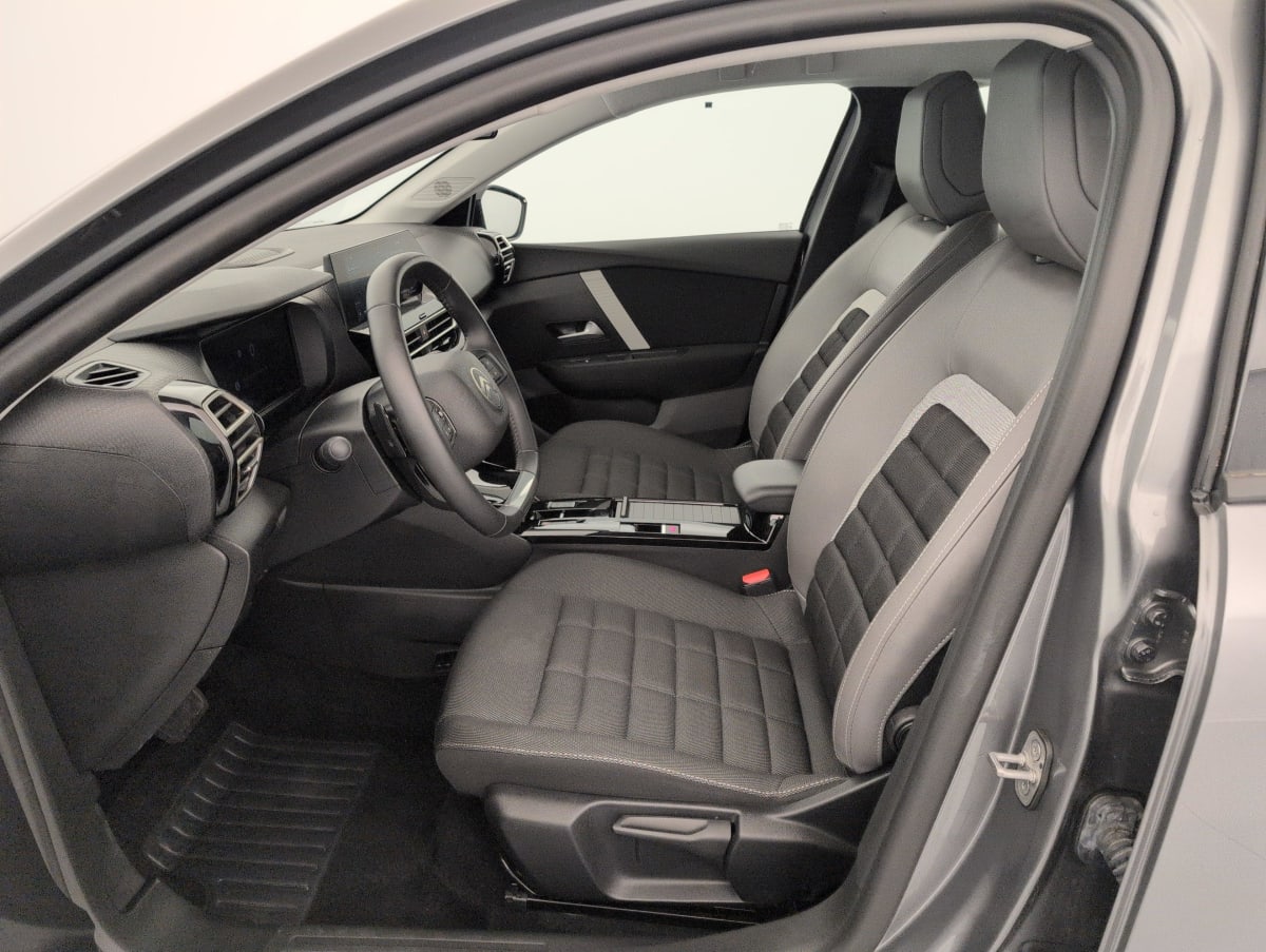 Citroën C4 - Image 16