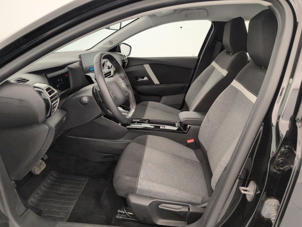 Citroën C4 - Image 14