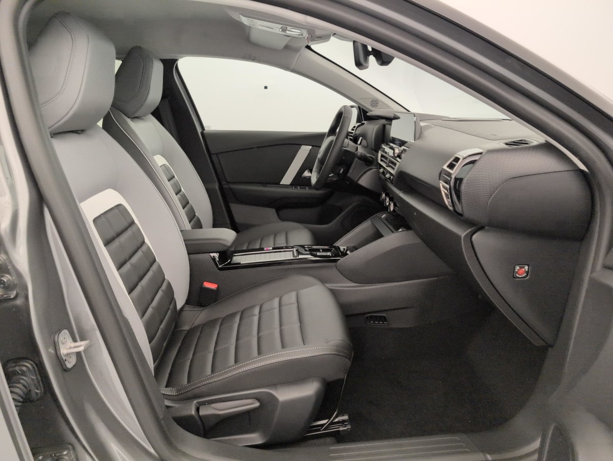 Citroën C4 - Image 9