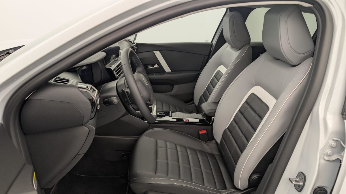 Citroën C4 - Image 16