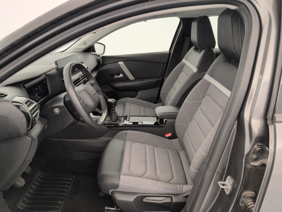 Citroën C4 - Image 13