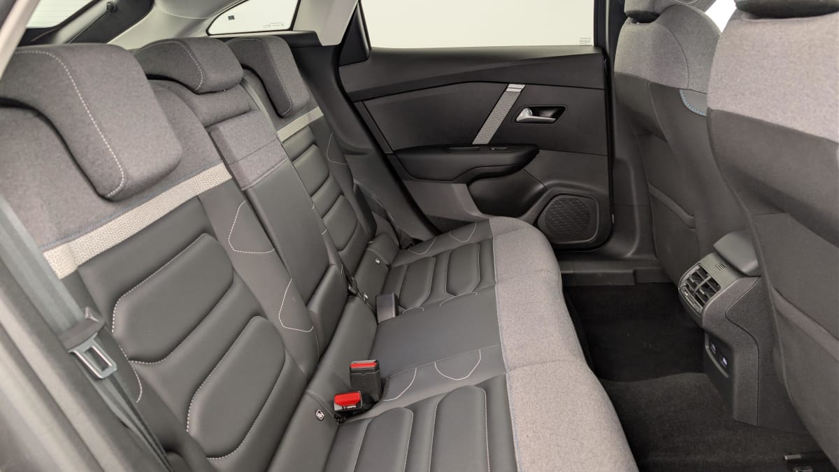 CITROEN C4 PURETECH 130 EAT8 MAX