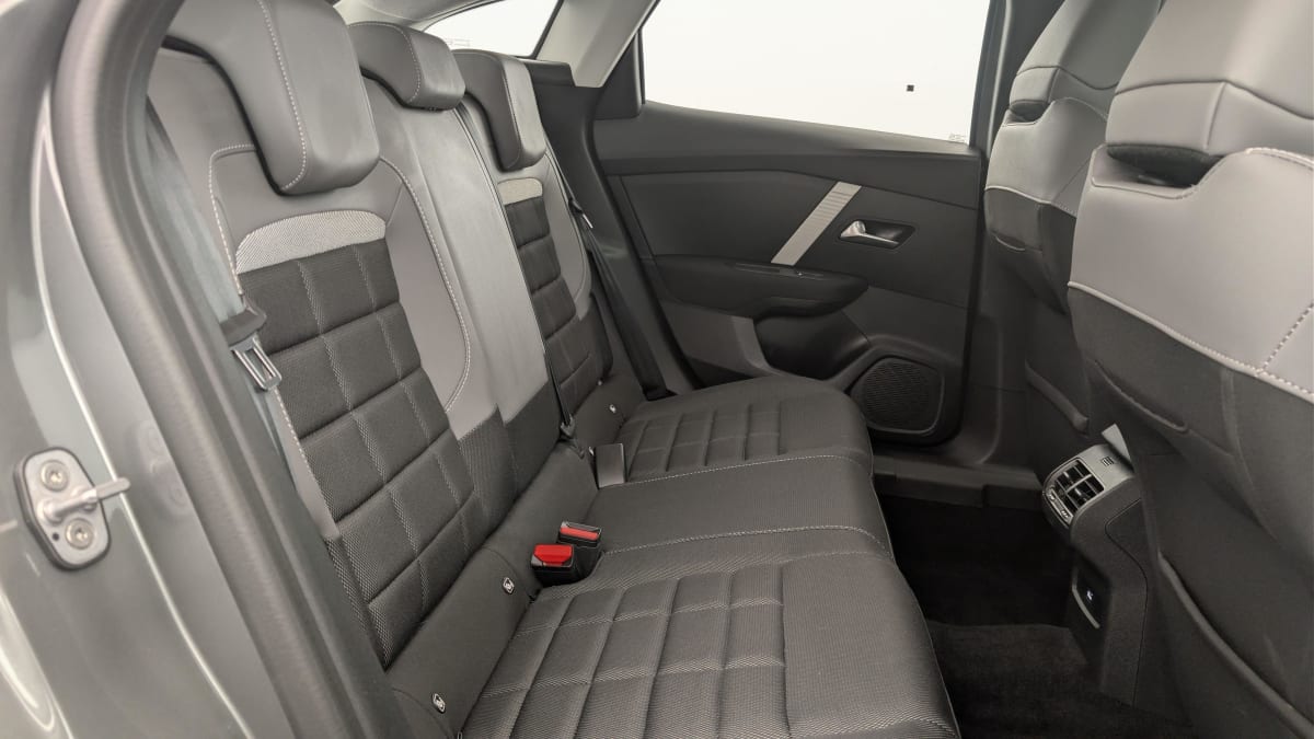 CITROEN C4 PURETECH 130 EAT8 PLUS