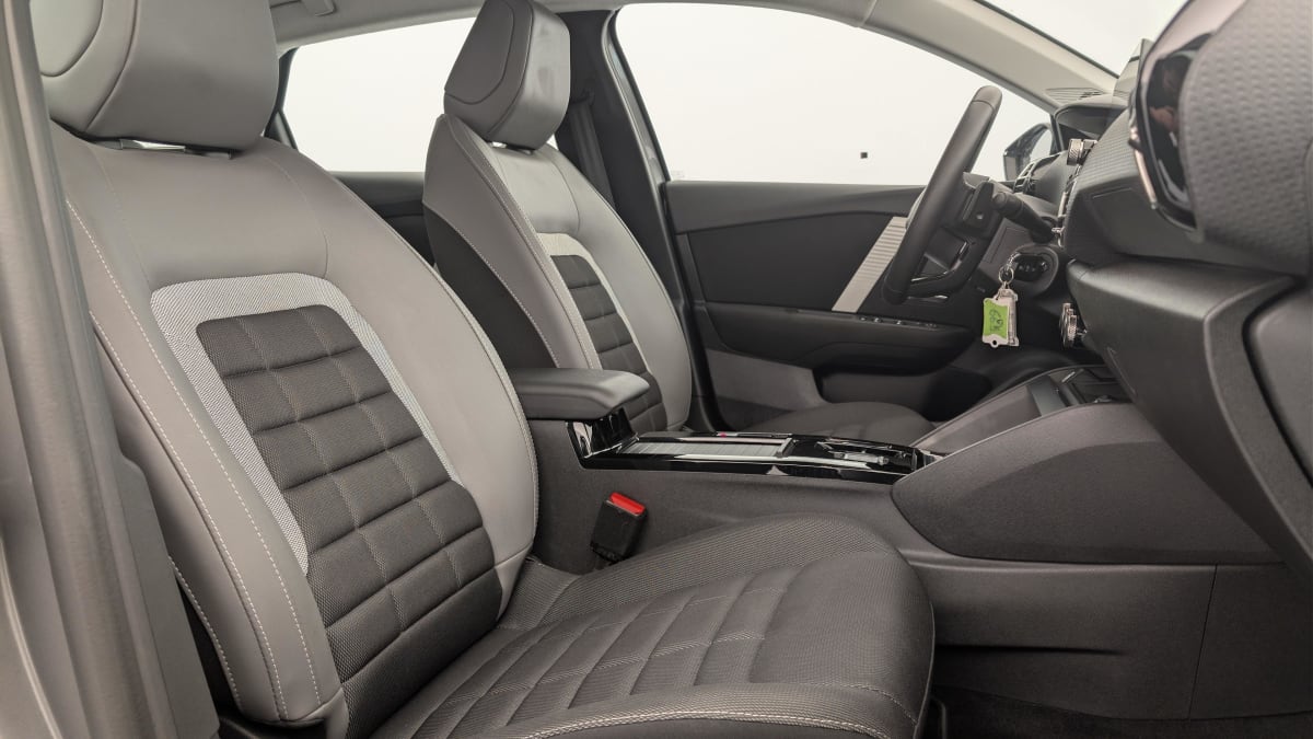 CITROEN C4 PURETECH 130 EAT8 PLUS