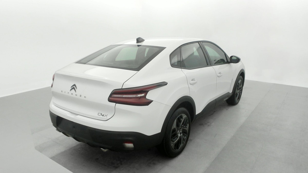 CITROEN C4 X PURETECH 130 EAT8 PLUS