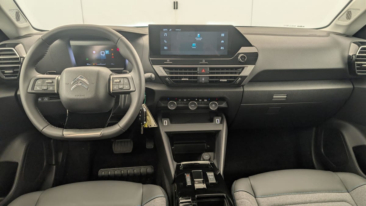 Citroën C4 X - Image 13