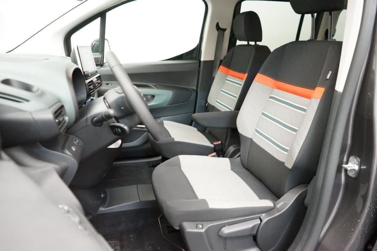 CITROEN E-BERLINGO E-BERLINGO TAILLE M 136 CH 100 KWH AUTOMATIQUE SHINE