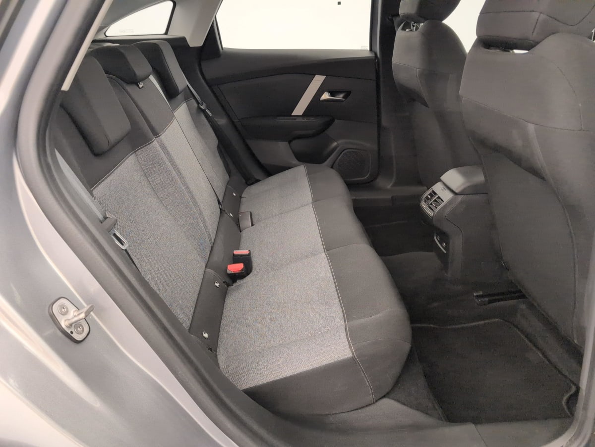 Citroën E-C4 - Image 10