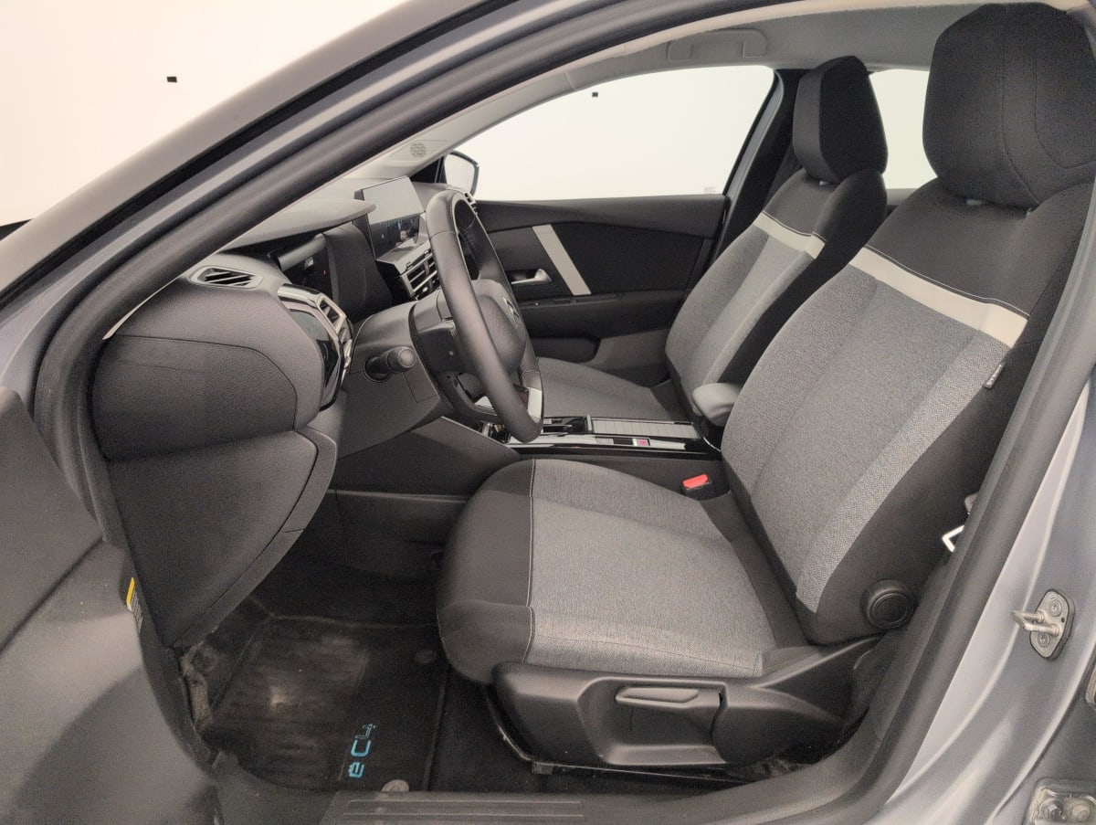 Citroën E-C4 - Image 16