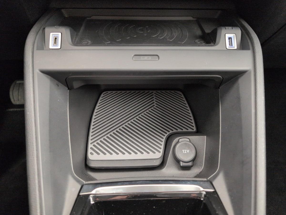 Citroën E-C4 X - Image 21