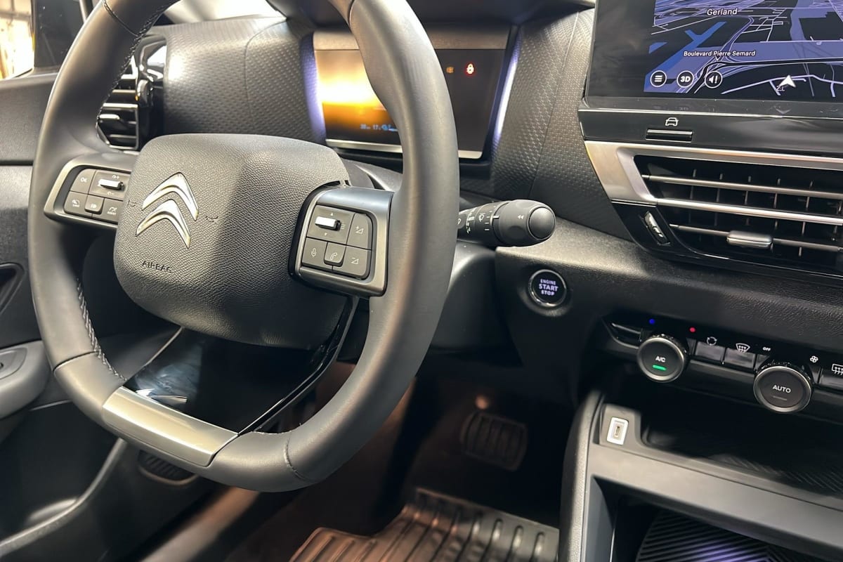 Citroën E-C4 X - Image 15