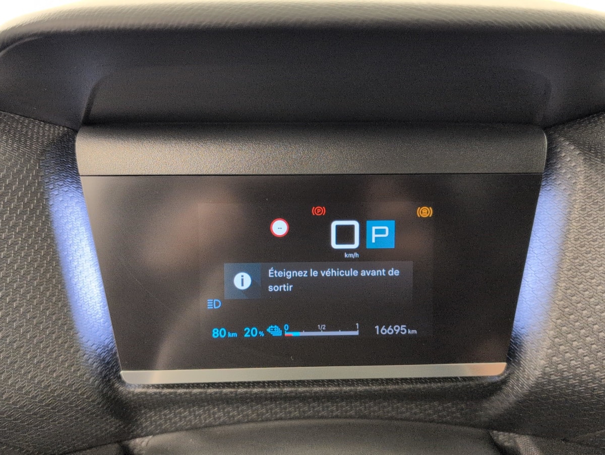 Citroën E-C4 X - Image 24