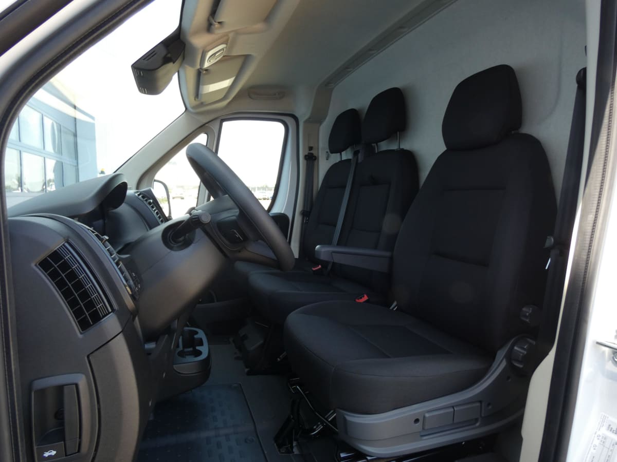 CITROEN JUMPER FOURGON TOLE 35 L2H2 180 BVA8