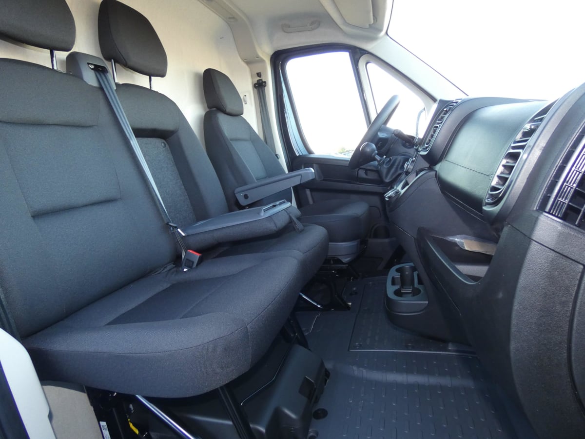 CITROEN JUMPER FOURGON TOLE 35 L2H2 180 BVA8