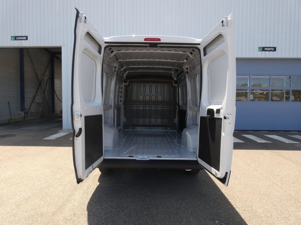 CITROEN JUMPER FOURGON TOLE 35 L2H2 180 SS BVA8