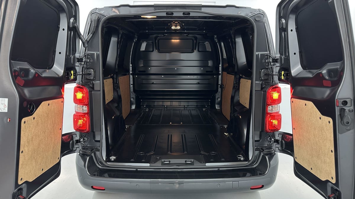 CITROEN JUMPY JUMPY M 2.0 HDI 180CH EAT8