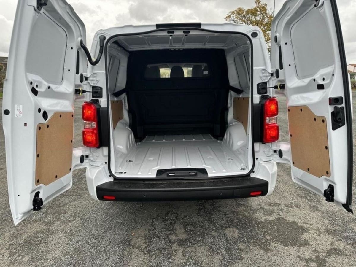 CITROEN JUMPY CABINE APPROFONDIE JUMPY CAB APPROFONDIE XL HDI 180 EAT8